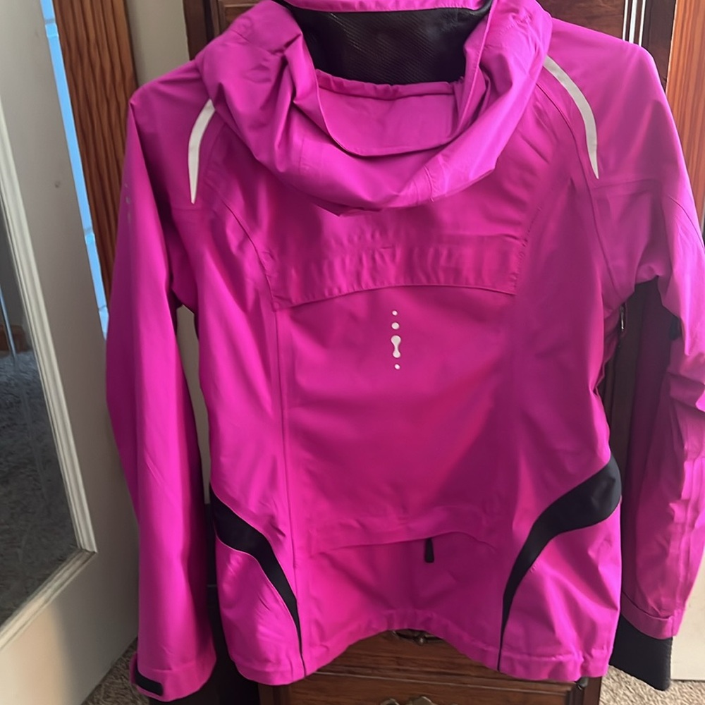 Road Runner Sports goretex jacket - Picture 3 of 8